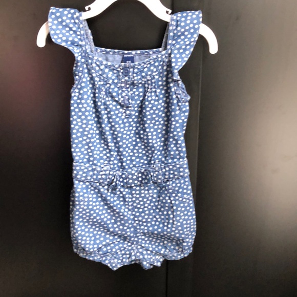 Baby gap pink sweater and old navy one piece - Picture 1 of 2